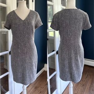 Banana Republic Navy & White Textured Tweed/Bouclé Shift Dress | Size 4